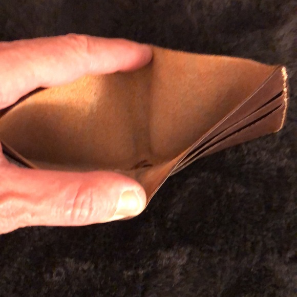 Vintage Hand Made Leather Wallet. Excellent condition. - Picture 7 of 7